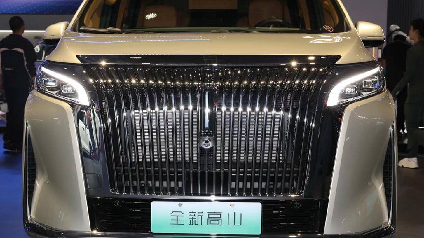 售价30.98万元，内饰耳目一新，这还是印象中的高山吗？