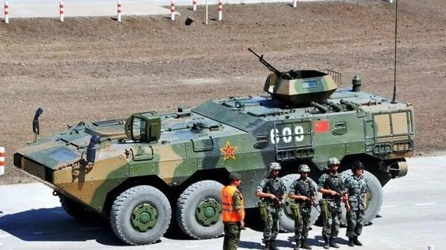 陆地“神秘利器”：09式轮式装甲输送车凭啥脱颖而出？