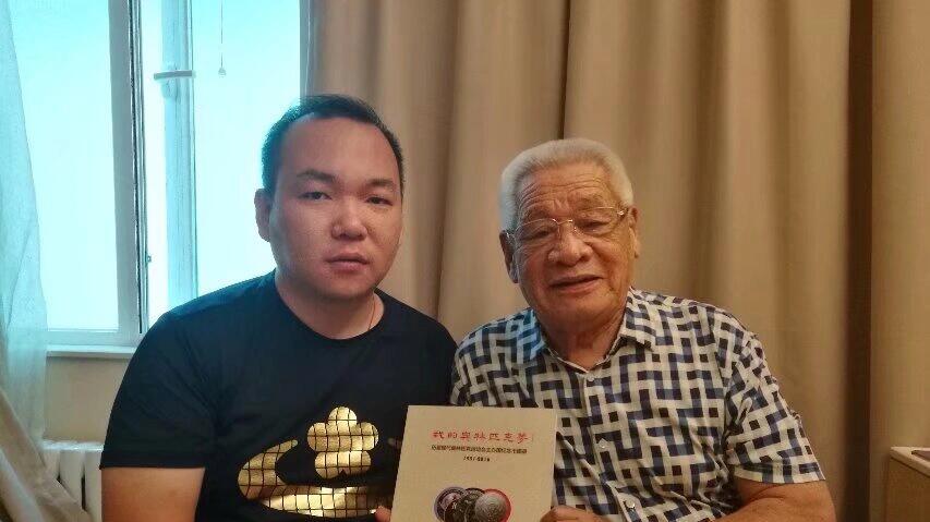 穆祥雄蛙泳技术革命：50年代“蛙王”如何改写亚洲游泳史