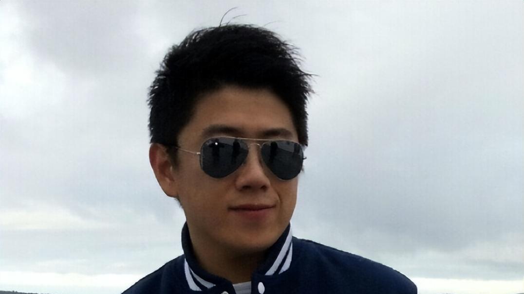 金星称他是最干净的男演员：对同事女儿一见钟情，结婚36年零绯闻