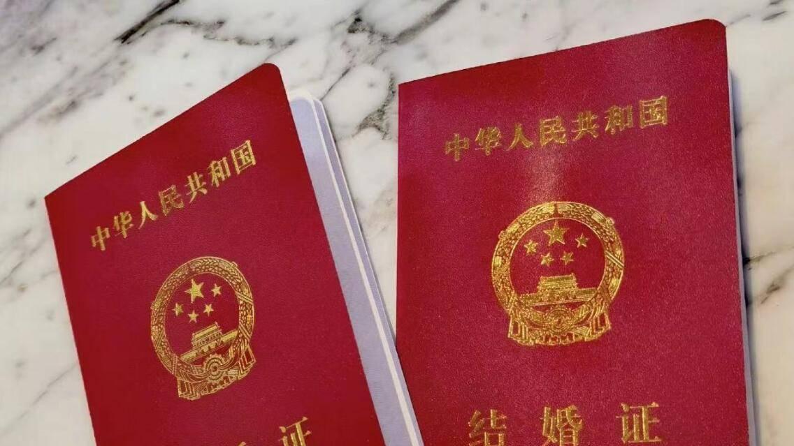 婚礼现场全是演员？职业骗婚团伙专攻催婚压力群体