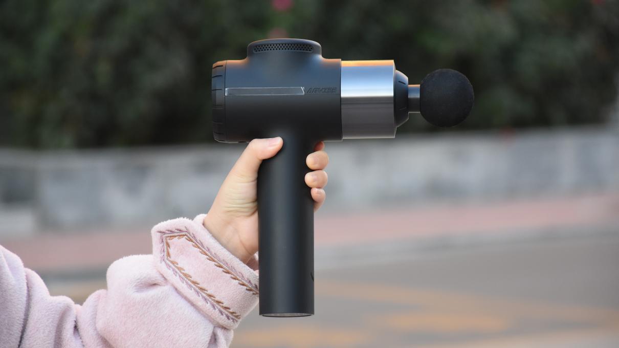 健身圈疯传！未野ProMax筋膜枪测评：性能无对手，不是普通的大枪