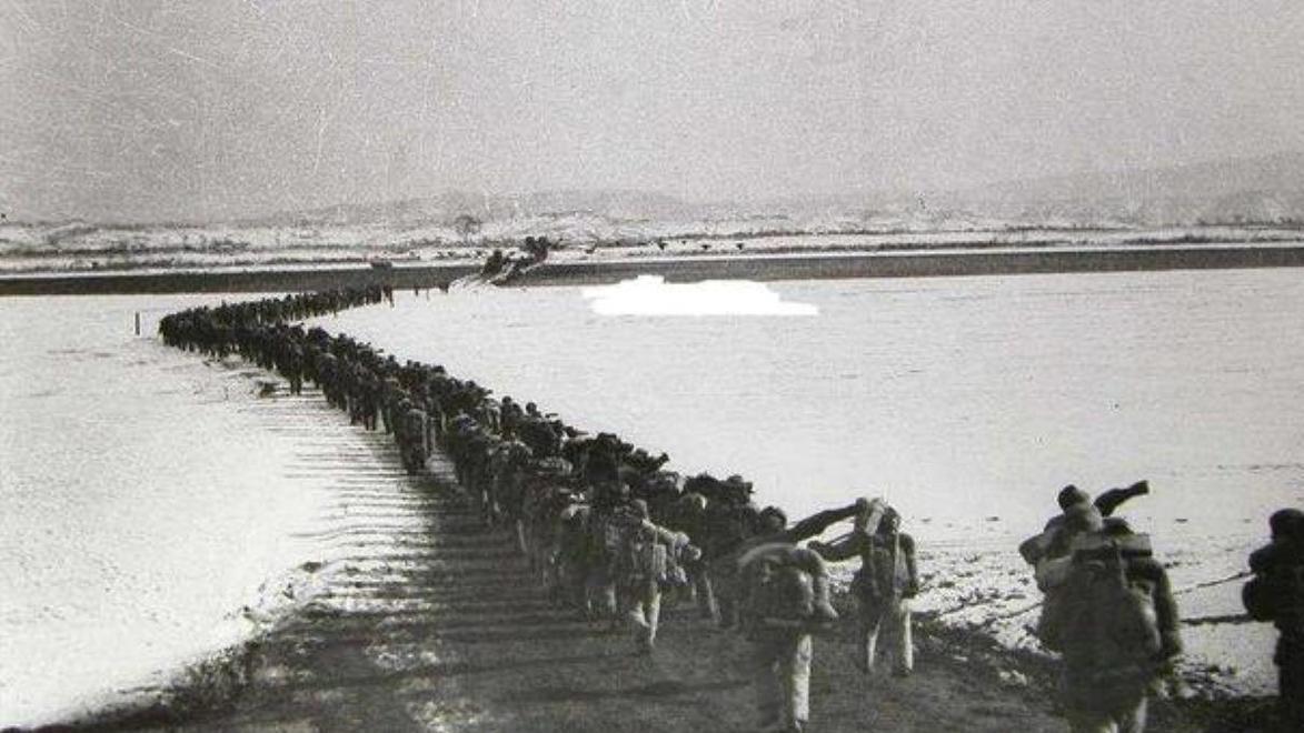 一位在残酷战争中闪耀又陨落的韩军名将