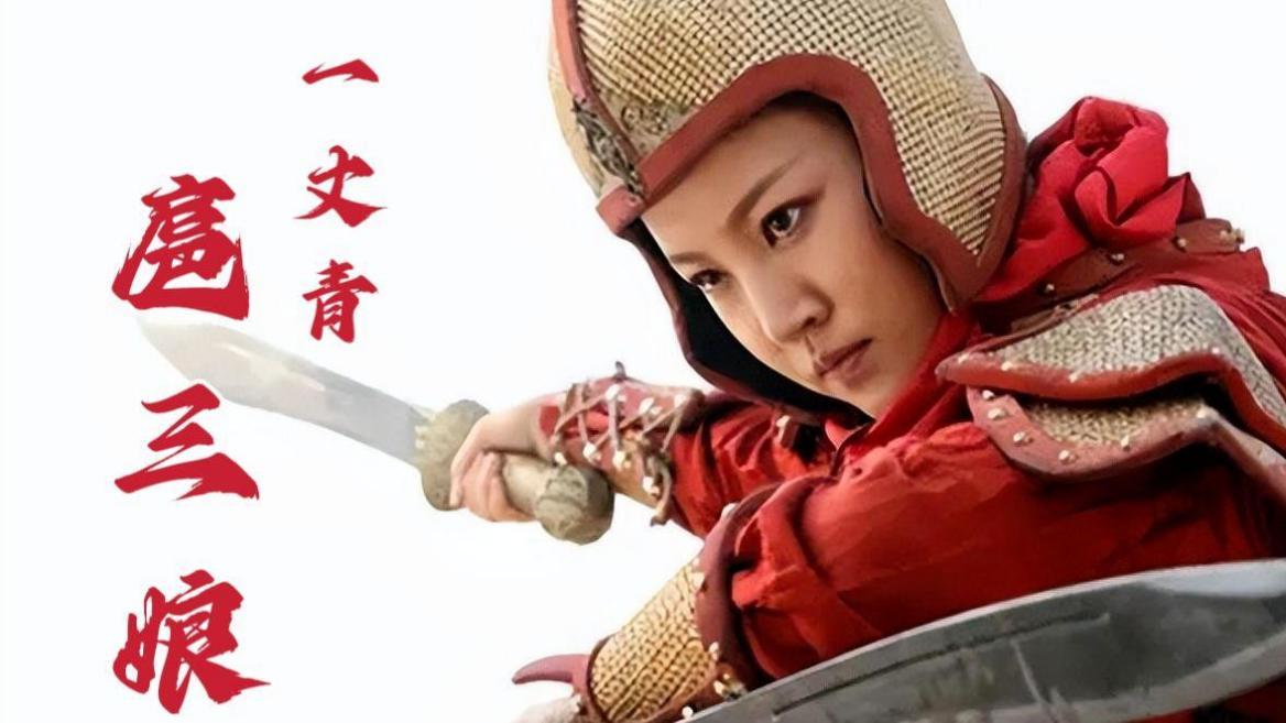 盘点水浒传中使用双兵器的高手，李逵垫底，武松仅排第四