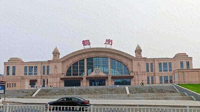 逃离北上广后，他们在鹤岗买房，如今有人哭着离开有人逆袭