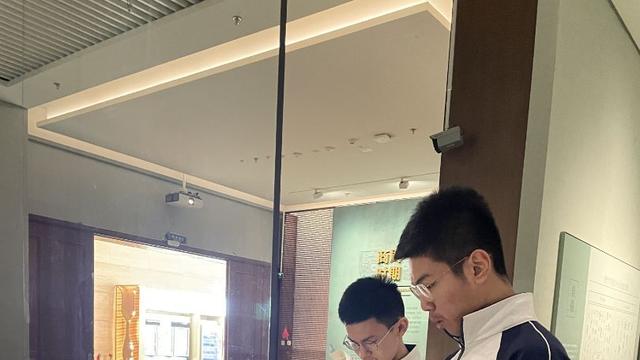 行走的历史课堂！济南十五中赴省博物馆研学助力素质教育落地