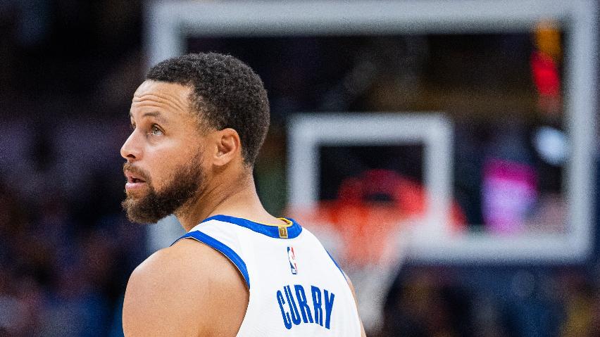 勇士123-127开拓者 球员评价：2人优秀，2人及格，6人低迷