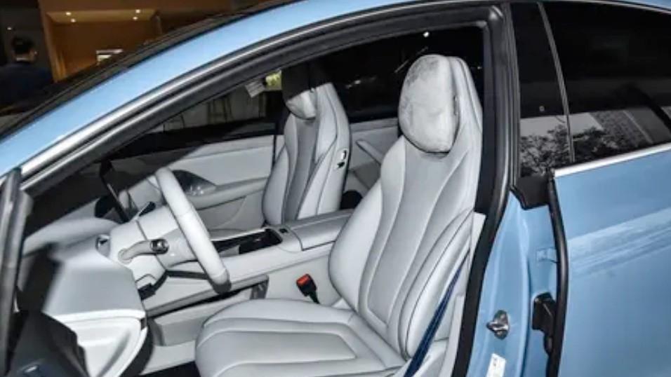 奇瑞上新硬菜！3秒级加速，703km续航+空悬，仅32.99万