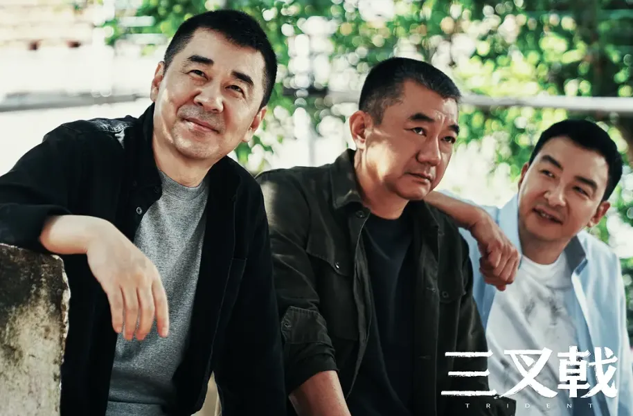 刑侦天花板！苦等5年，一回归就收视第一！三大戏骨坐镇，燃爆荧屏！