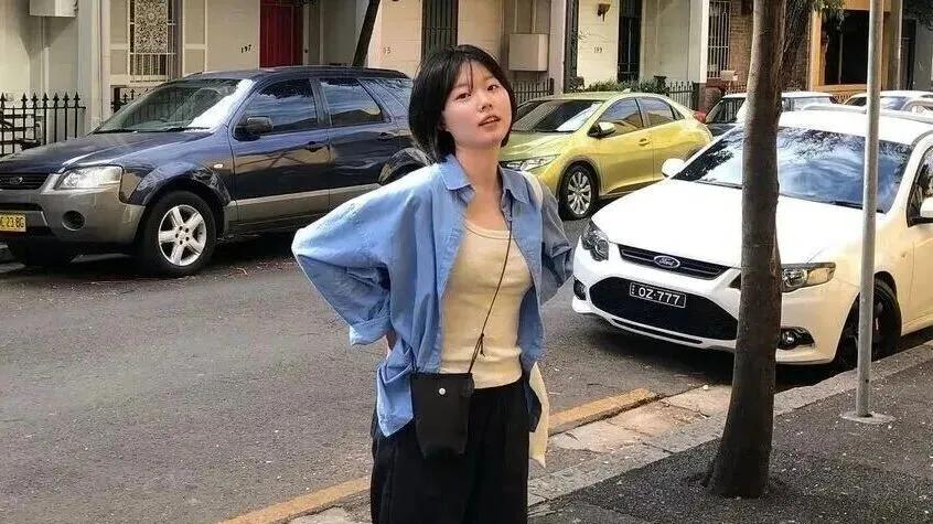 矮个子答应我：初秋换季只认4件爆火“显高薄外套”，时尚百搭，谁穿谁高级！