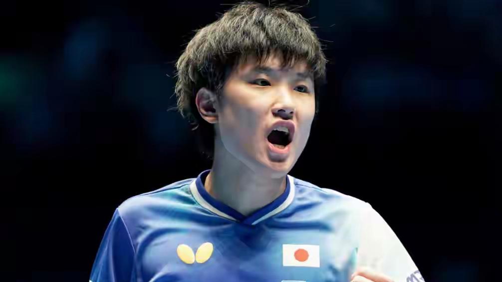 张本智和以4-2战胜莫雷加德 生涯首次夺WTT总决赛男单冠军