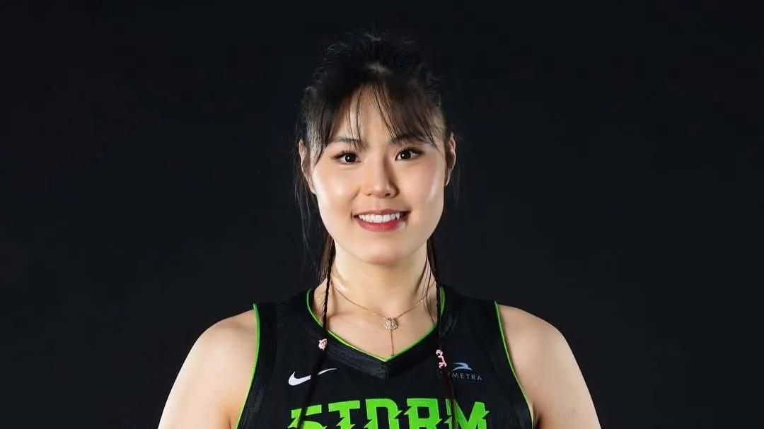 25+10！李月汝WNBA季前赛炸场，中国女篮之光闪耀海外