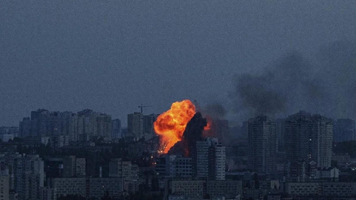 最新谈判结果公布！普京发出最后通牒，泽连斯基表态，特朗普改口