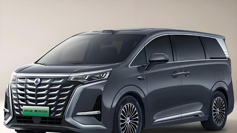 艾力绅最高降7.9万，标配油电混合系统+侧滑门，为何还卖不动