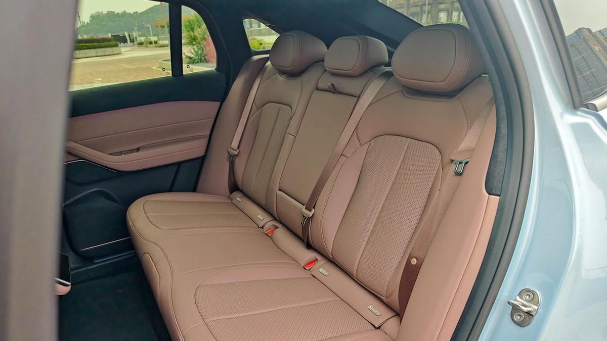 高端的纯电轿跑SUV 蔚来EC6除了颜值还有哪些竞争力？