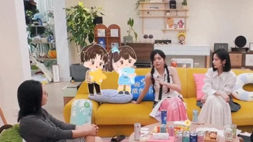 明星子女的婚恋竞争，为何引发如此广泛的关注？