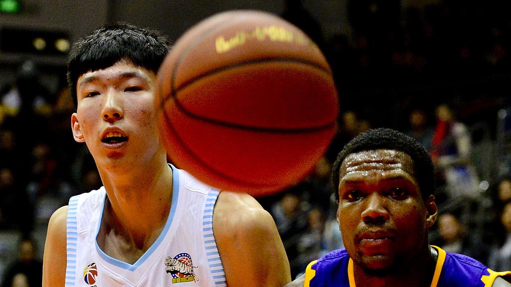 中国男篮世预赛两连败的困境与反思，想要后期冲出重围，难度超出想象。