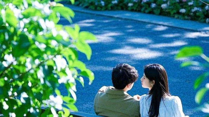 女生喜欢上男生的那些奇妙缘由，你知道几个？