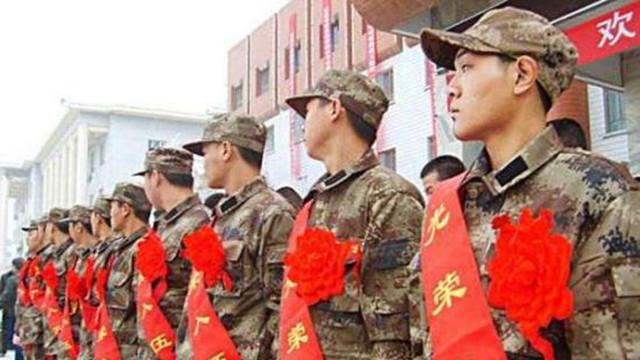 为什么身边那么多人盯着孩子参军？原因比你想的现实得多！