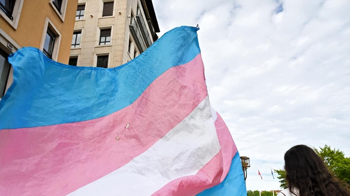 未成年人跨性别医疗该慎行吗？新西兰政策引热议，你站哪一边？