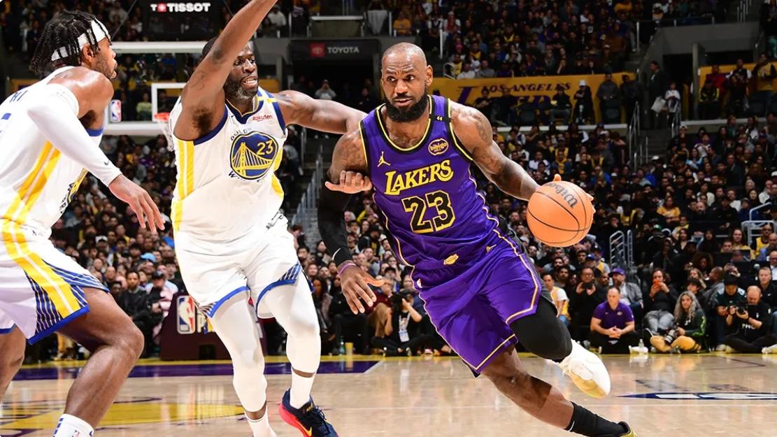 湖人120-112力克勇士，詹姆斯里程碑之夜40+带队豪取四连胜