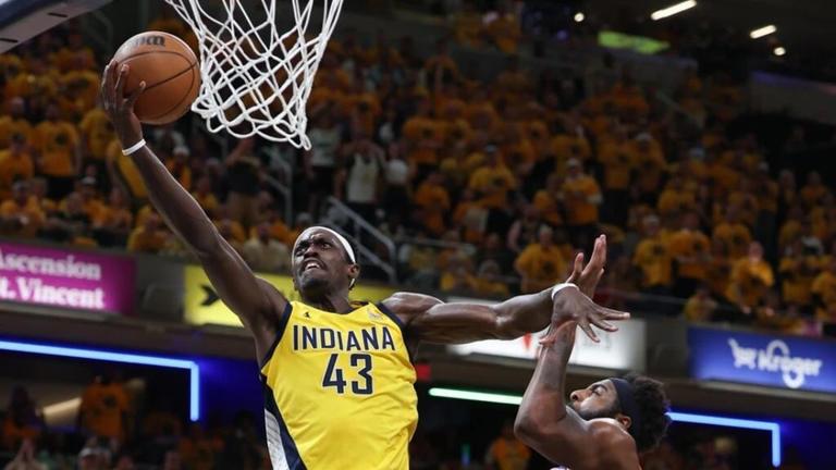 西亚卡姆一票险胜加冕东决MVP，场均25分率步行者24年再进总决赛