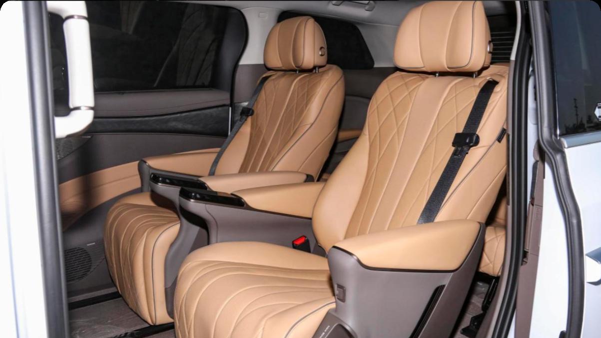 降幅25000元！精选豪华MPV，油耗仅为5.85L，比GL8还舒服！