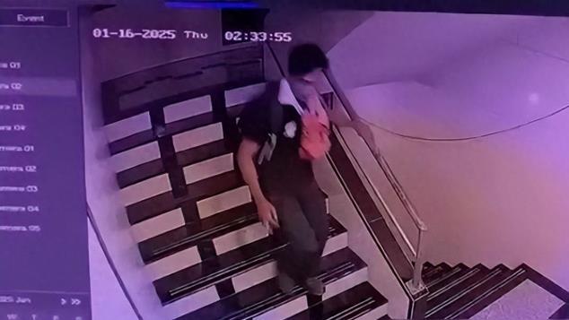 知名男星遇袭！身中6刀，暂未脱离生命危险…画面曝光↗