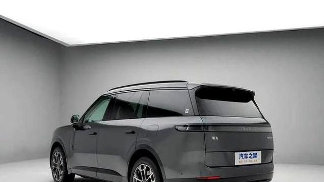 领克推出900六座SUV，轴距最长叫板理想L9，消费者各打算盘？