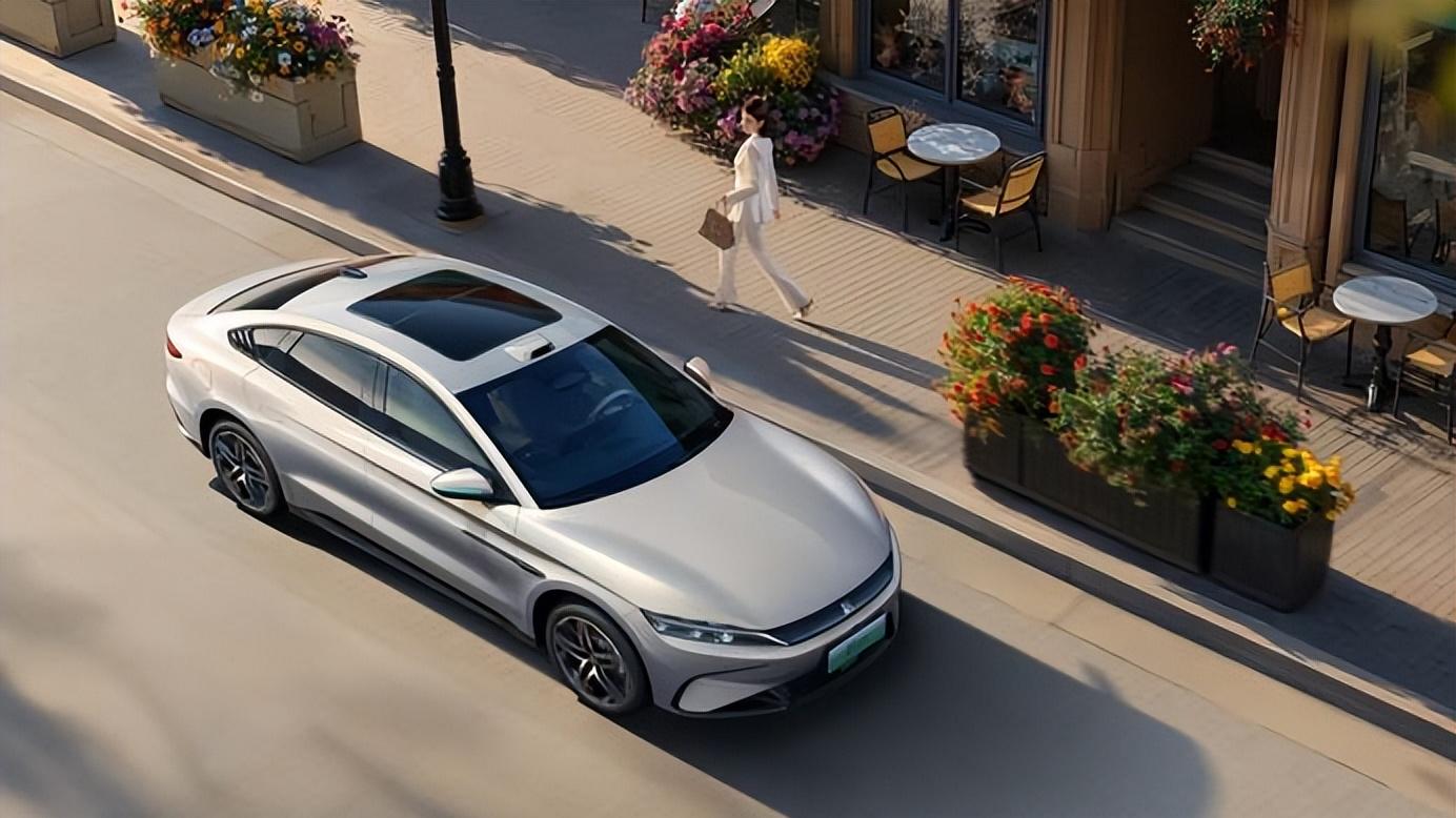 百万用户的信任 比亚迪汉长续航版补贴后15.98万元起