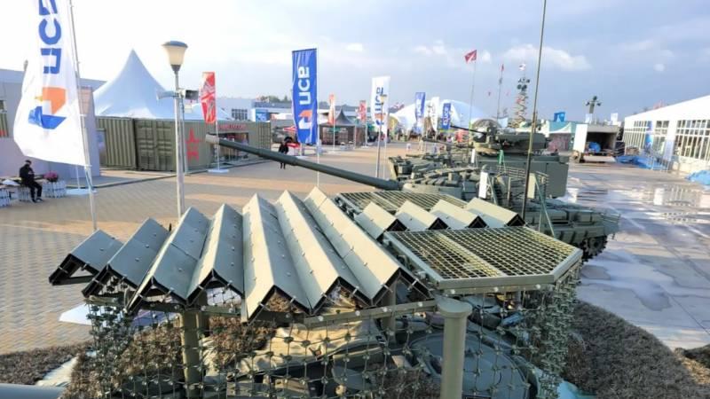 俄罗斯用血换来的经验，让我军也开始为坦克加棚，能防御无人机吗