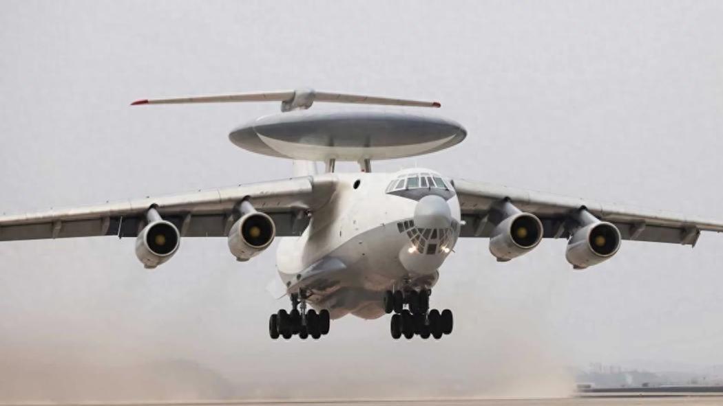 金正恩视察下的朝鲜空中之眼：隐秘的技术与前路迷茫