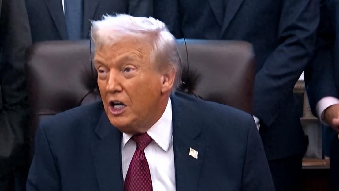 美防长突遭重罪指控，被指在行动中“杀人灭口”，特朗普紧急表态