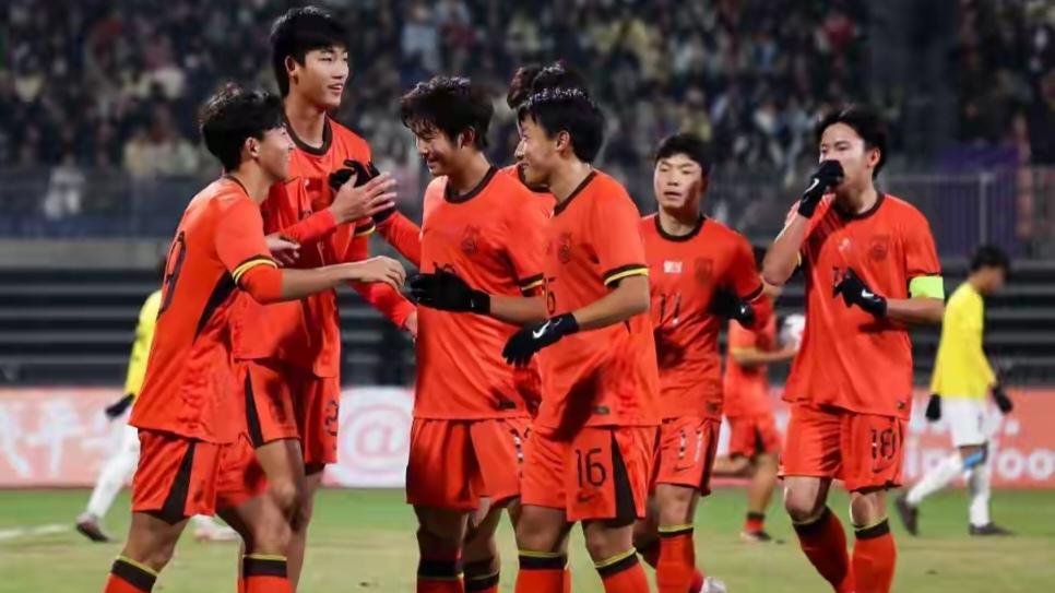 U17国足吃饺子了，狂轰12-0文莱，小组三连胜共踢进30球