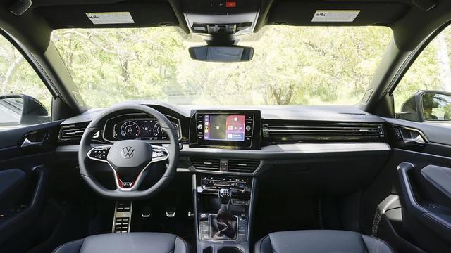 新款大众Jetta，外观更运动，GLI车型同步亮相，搭15T20T