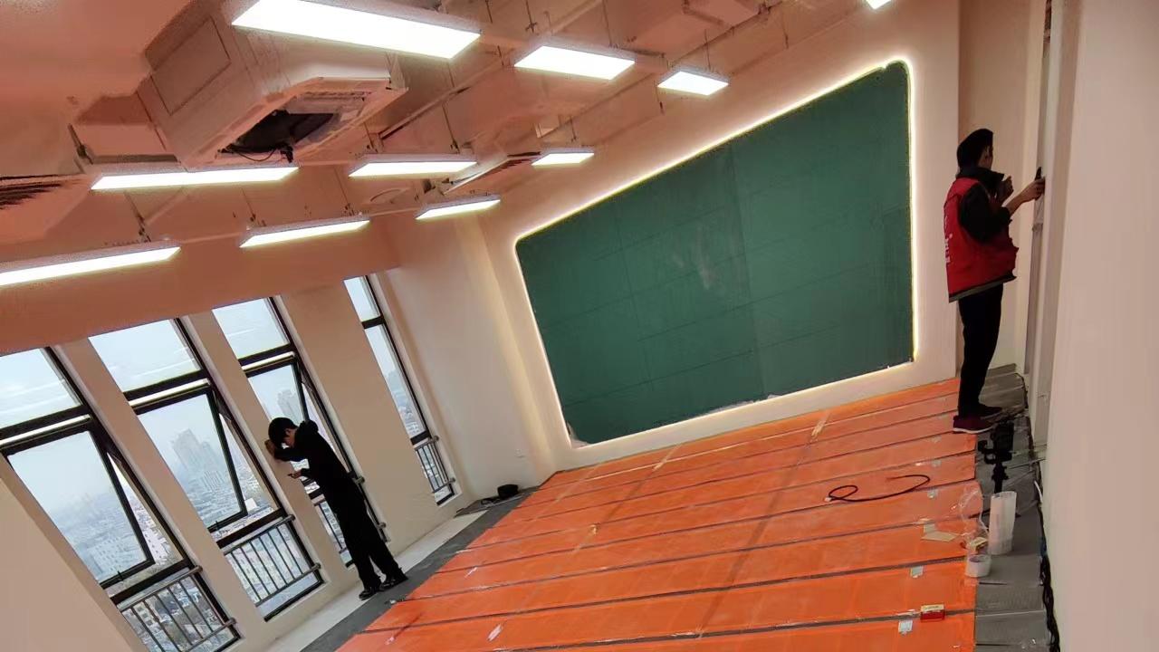 南方家庭取暖犯难？空气能、燃气壁挂炉 PK 石墨烯地暖，答案藏在这 3 个关键维度！