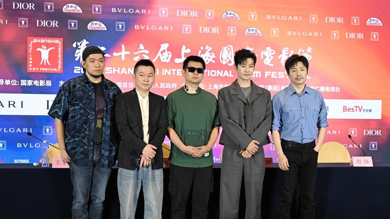 51岁祖峰参加黄晓明电影路演，祖峰忘词，黄晓明一句话全场爆笑