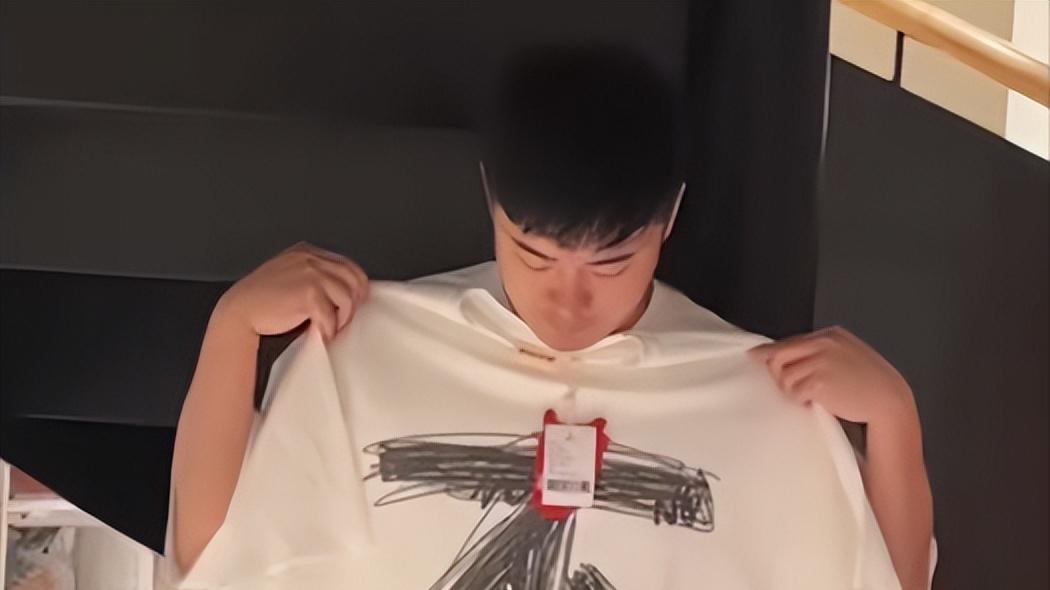 陈赫当面玩梗《南山南》惊呆马頔，内娱杀熟文化这次玩脱了？