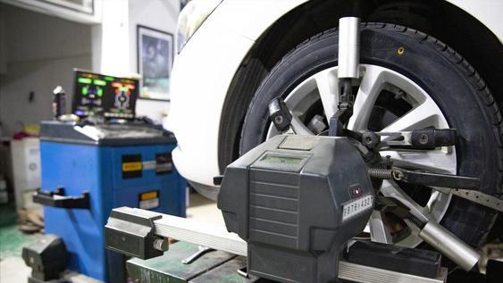 汽车轮胎“长寿”的8个秘诀：老司机不会轻易告诉你的实用技巧