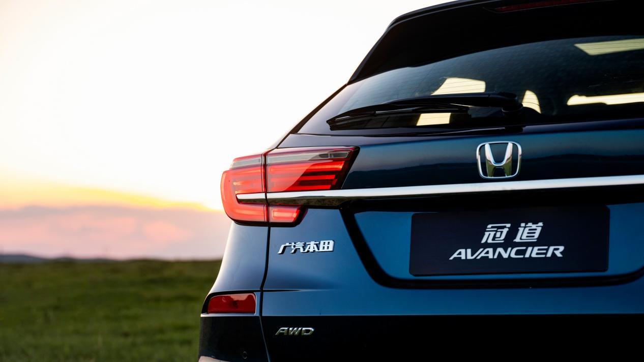 汽车进化的尽头是实用，冠道一口价解锁家庭刚需