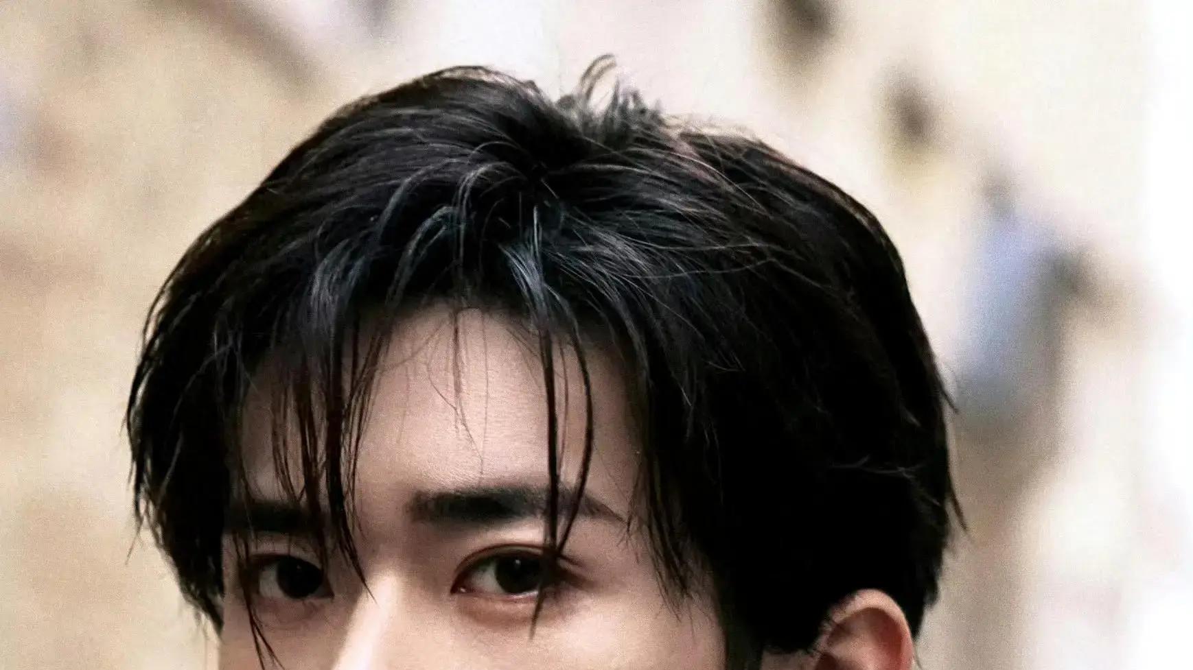 易烊千玺商业价值深度解析：从顶流偶像到国民资产的进化之路