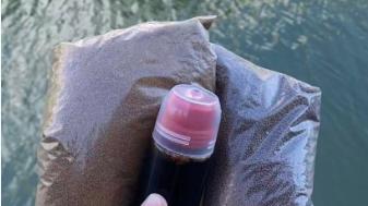 《钓鱼人的尊严，是饵料给的》