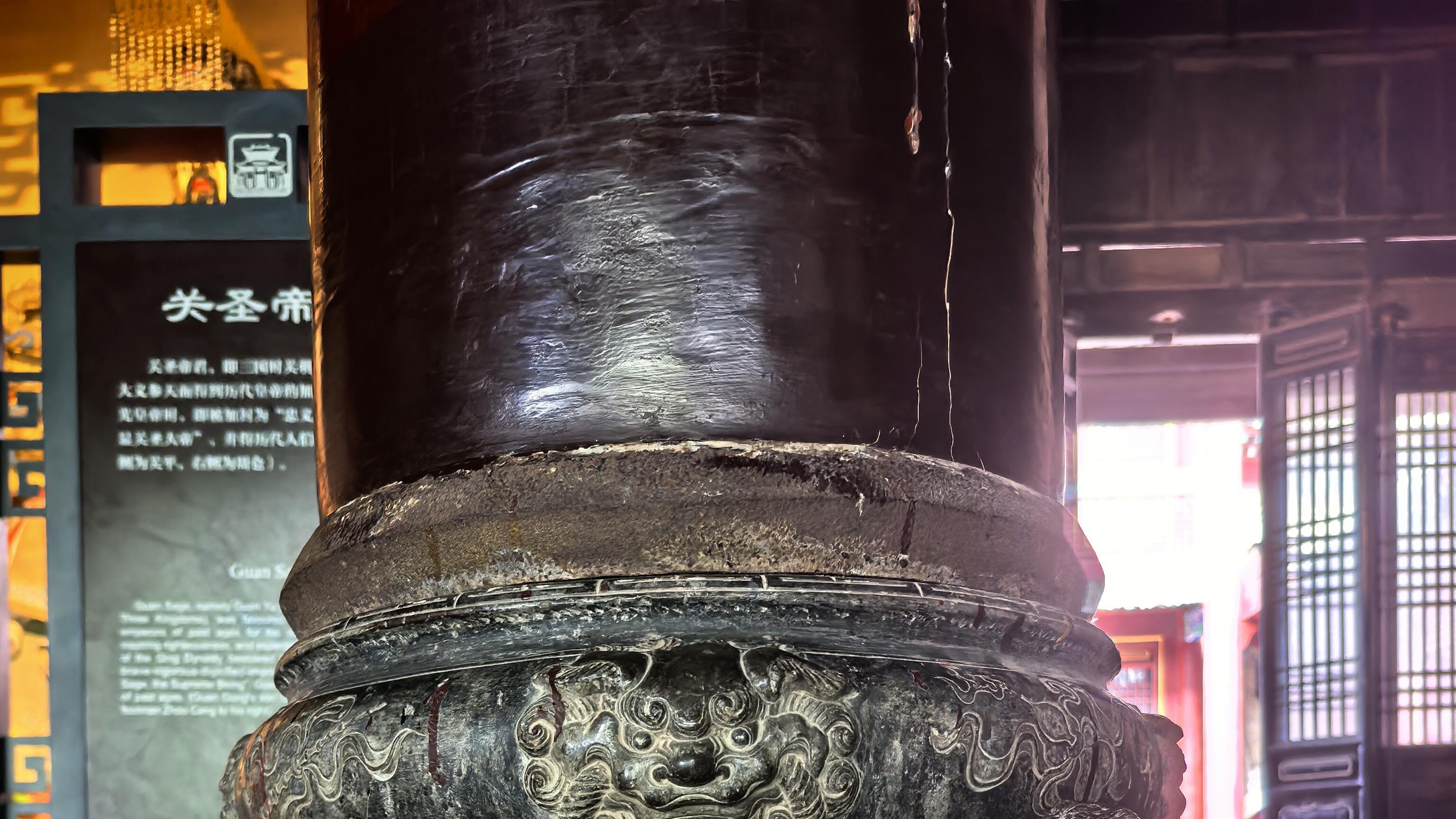 六万两白银筑聊城山陕会馆，砖缝嵌着算盘响，诚信刻成门槛样