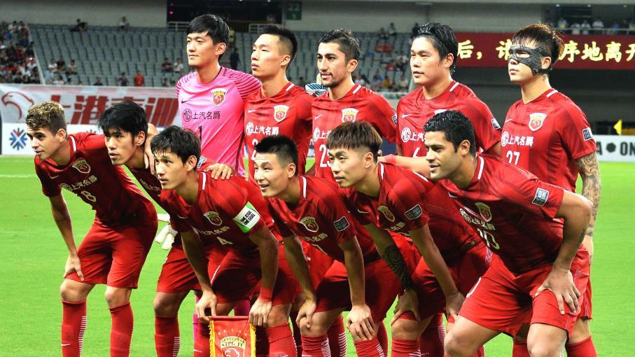 鲁能要赶紧跟瓦科续约，山东球迷担心他被上港直接挖走，引发热议