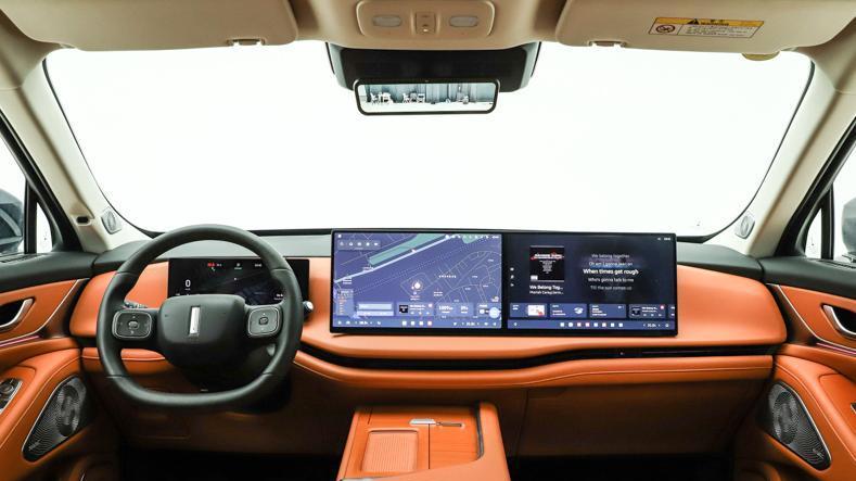 家庭出行新选择？深度测试长城新蓝山