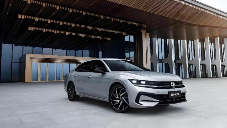 26款迈腾B9新增后排睡眠模式，联动多配置营造安睡空间