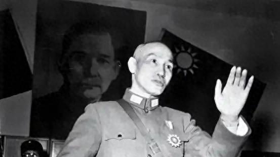微操达人？玩笑归玩笑，蒋介石其实是被新中国官方承认的军事家