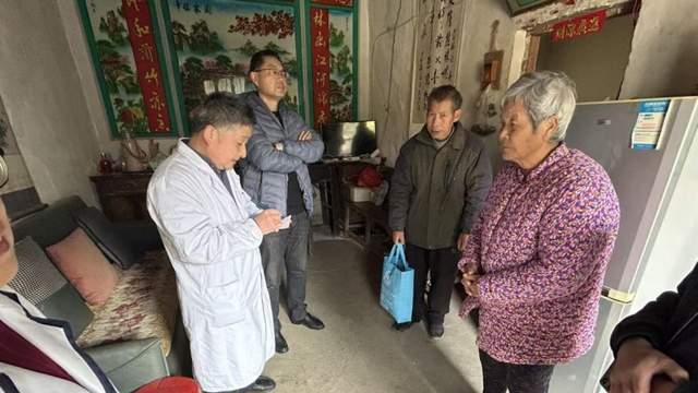 太和县卫健委驻村工作队：守护银龄健康共筑美好晚年