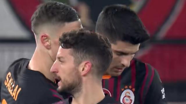 一场30！让穆帅晋级在望，费内巴切三线争冠，土超对手14惨败