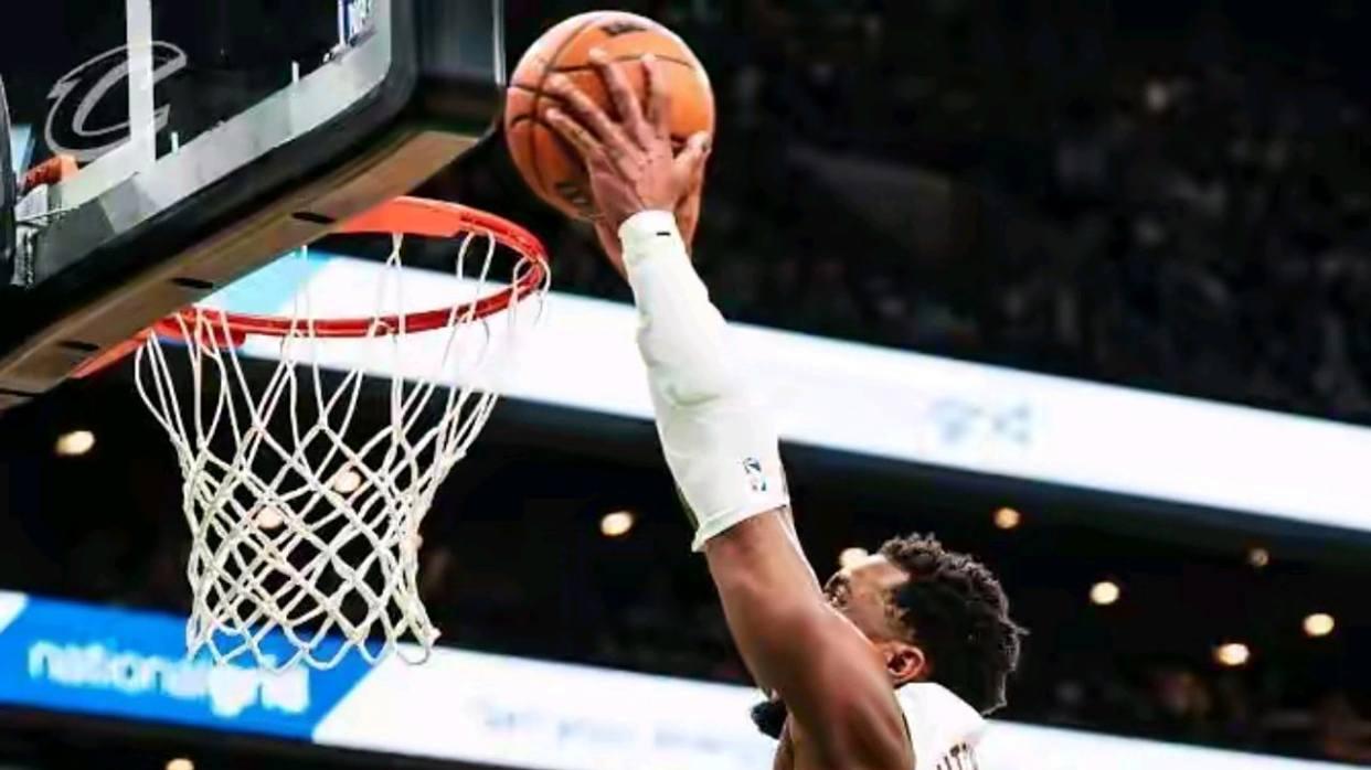 安芬尼-西蒙斯21分 NBA季前赛凯尔特人138-107骑士